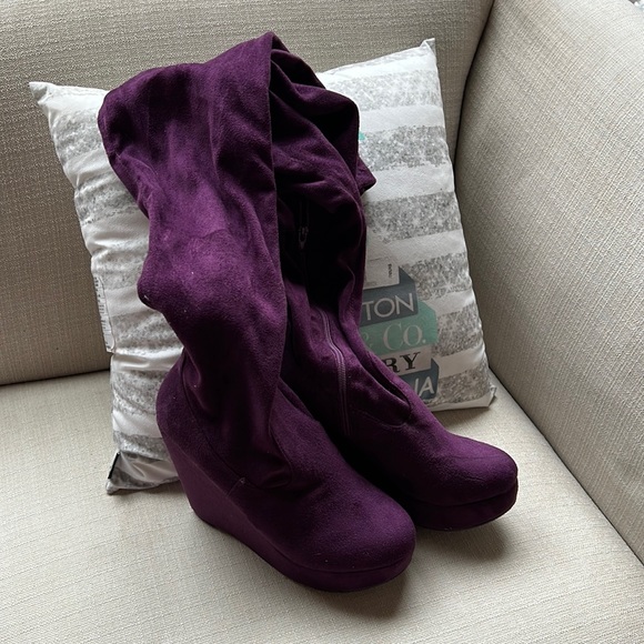 Dollhouse Shoes - Suede Thigh High Boots - Like new , unworn Size 9.5